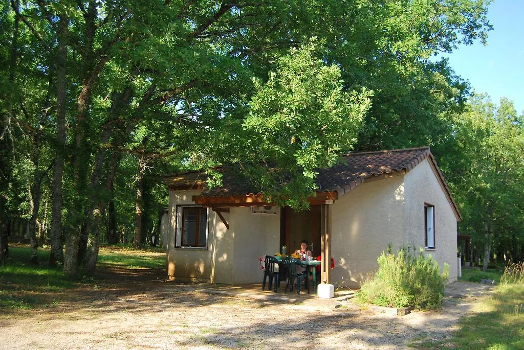 Lagrange Grand Bleu Vacances - Residence Les Ségalières Gramat 3*,